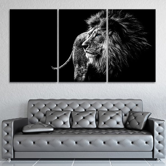Black and white lion portrait — modern canvas wall art, dramatic contrast design symbolizing power and focus for living room decor.