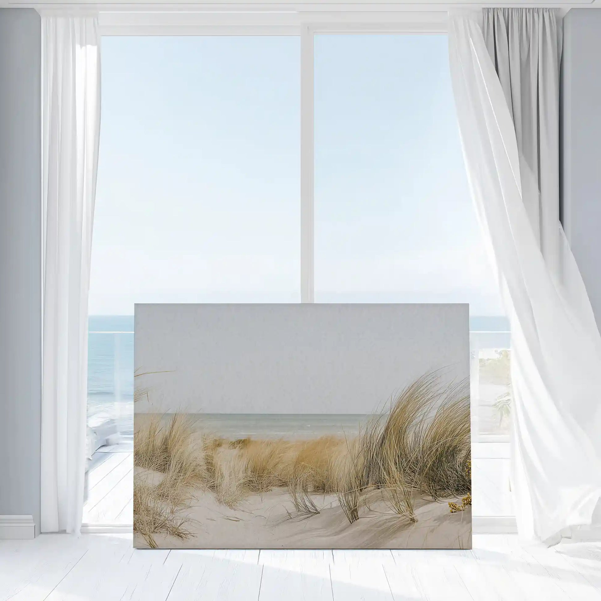 Neutral beach grass wall decor bringing calm and airy seaside mood to interiors